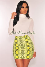 Load image into Gallery viewer, Snake Print Skirt